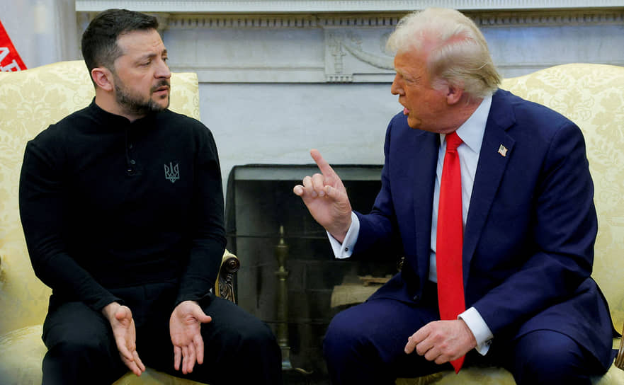 Президент США Дональд Трамп (справа) и президент Украины Владимир Зеленский