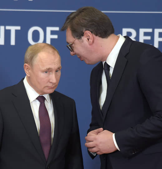 Владимир Путин (слева) и Александр Вучич в 2019 году