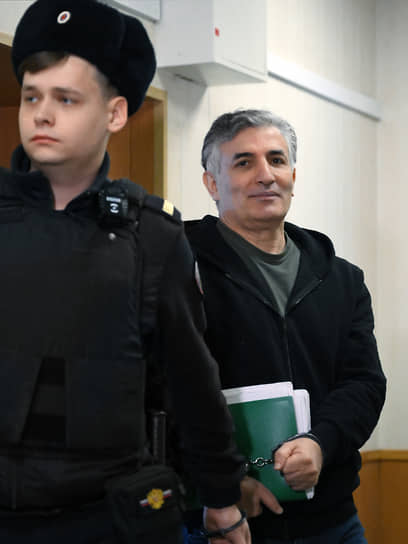 Эльман Пашаев