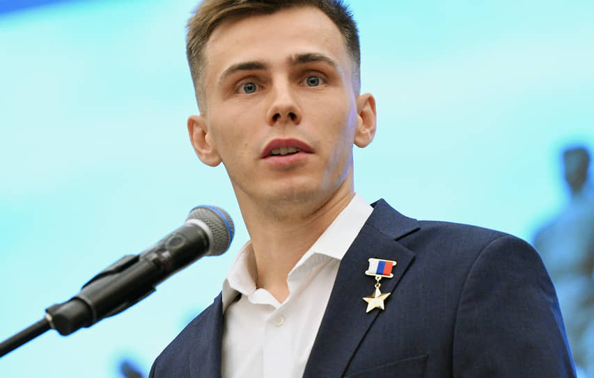 Владислав Головин