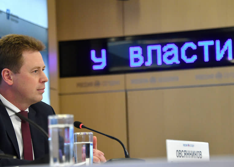 Бывший губернатор Севастополя Дмитрий Овсянников в 2019 году
