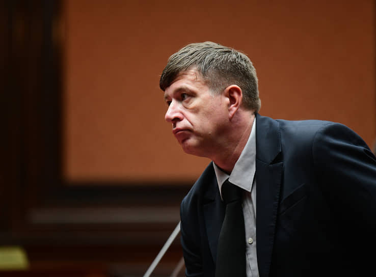 Александр Коновалов