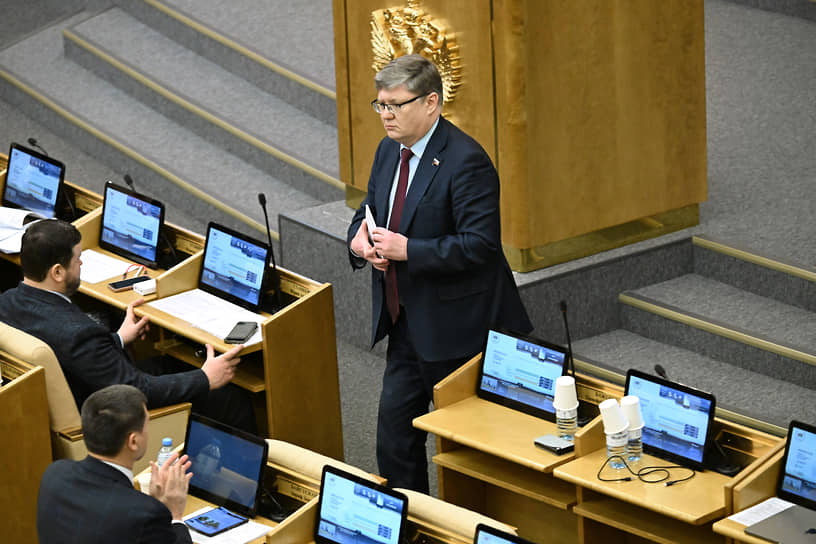 Андрей Исаев