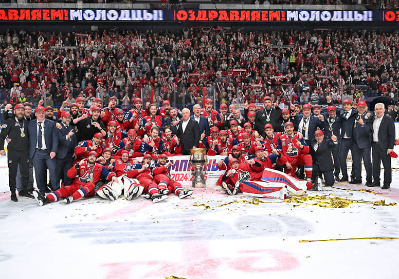 Игроки команды «Локомотив»