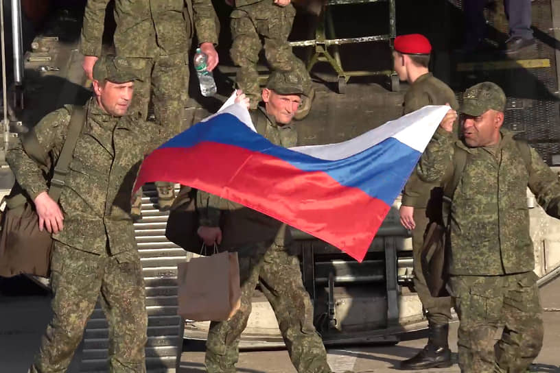 Российские военнослужащие, освобожденные из украинского плена (24 мая 2025 года)