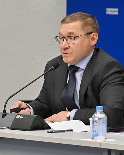 Владимир Якушев