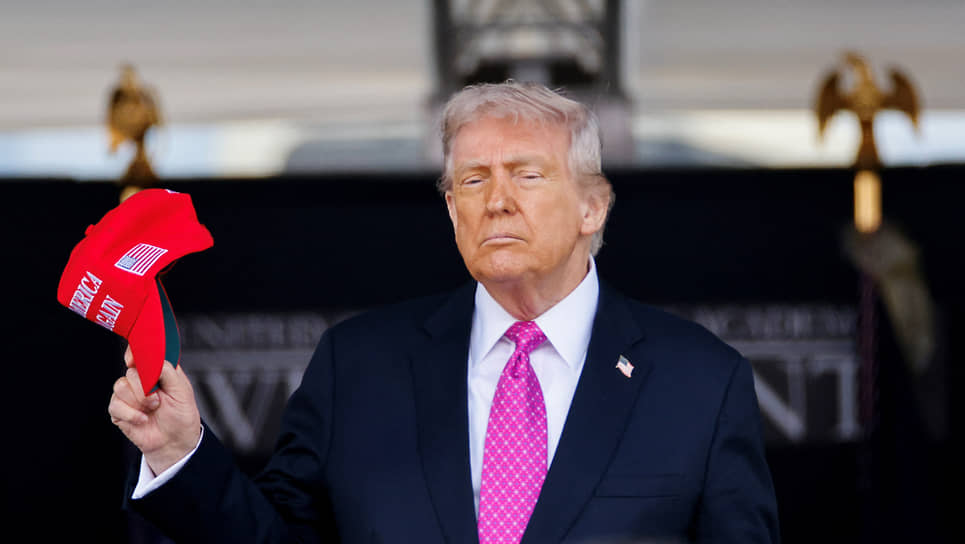 Дональд Трамп 