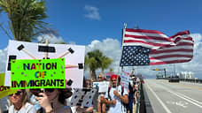 WP: более 1000 протестующих направляются к резиденции Дональда Трампа в Мар-а-Лаго