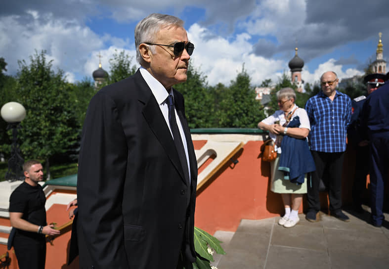 Председатель попечительского совета Фонда апостола Андрея Первозванного Владимир Якунин