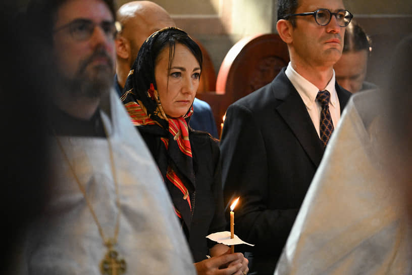 Сын князя Александр Трубецкой (справа) и дочь князя Ксения Трубецкая