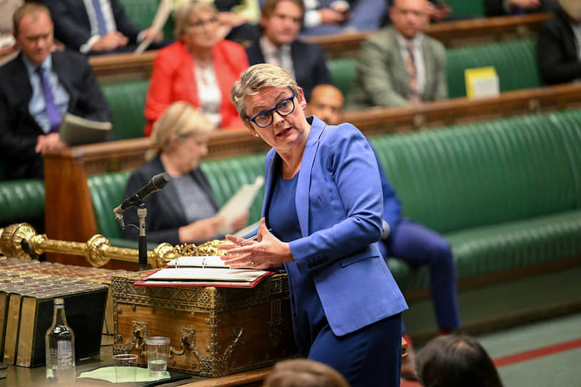 Иветт Купер