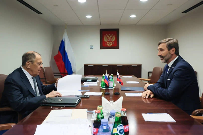 Министр иностранных дел РФ Сергей Лавров и министр иностранных дел Словакии Юрай Бланар