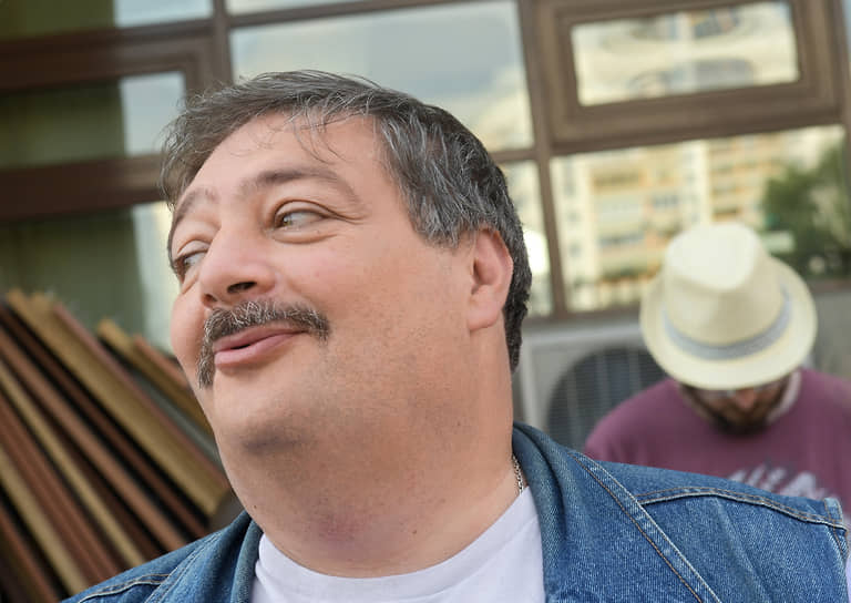 Писатель Дмитрий Быков (объявлен в России иноагентом) в 2020 году 
