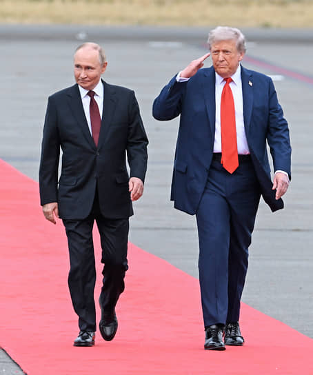 Президенты Путин и Трамп во время саммита на Аляске (август 2025 года)