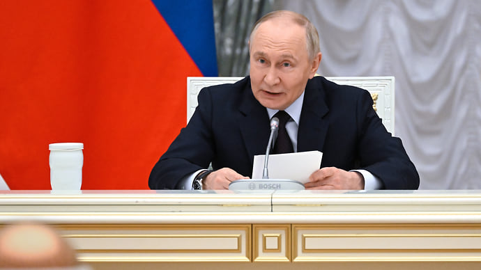 Путин предложил создать правкомиссию по межнациональным отношениям