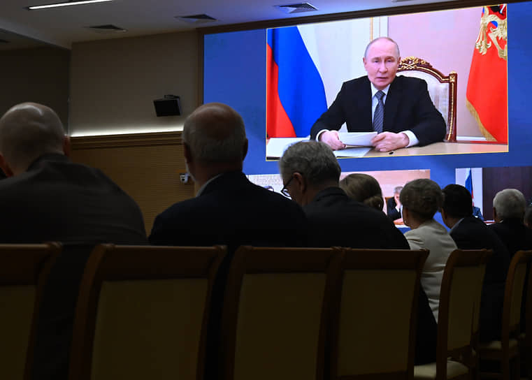 Владимир Путин на заседании Совета по развитию гражданского общества и правам человека