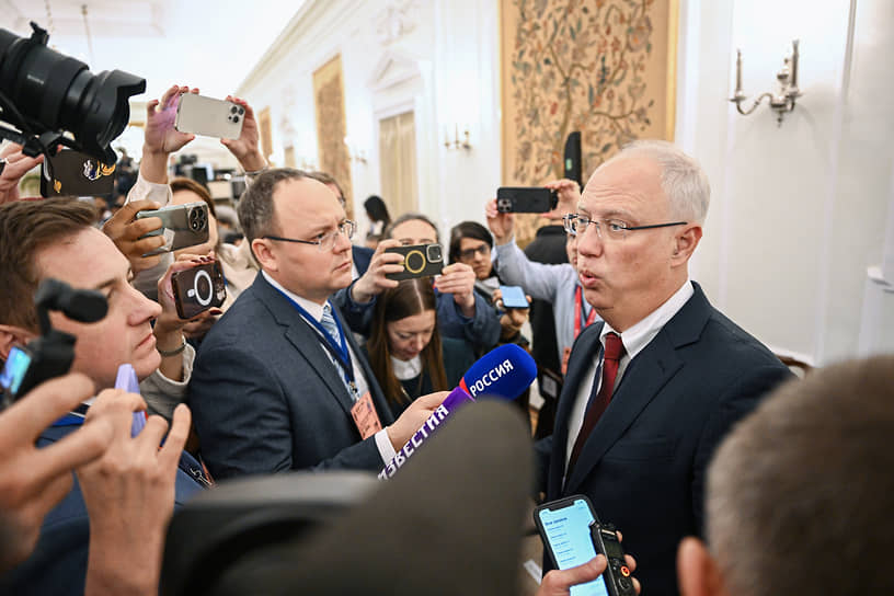 Кирилл Дмитриев 
