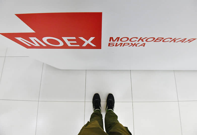 ЦБ уличил брокеров «Питер Траст» в манипулировании на торгах Мосбиржи ЦБ уличил брокеров «Питер Траст» в манипулировании на торгах Мосбиржи