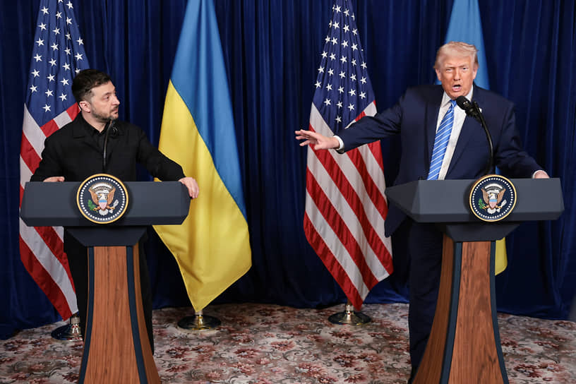 Президент США Дональд Трамп (справа) и президент Украины Владимир Зеленский 