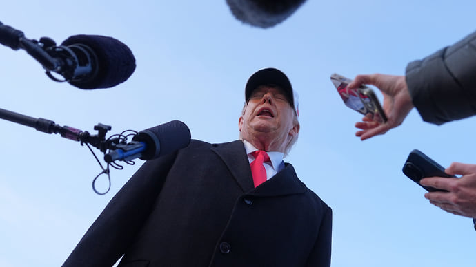 Politico рассказало о нежелании Трампа встречаться с Зеленским в Давосе