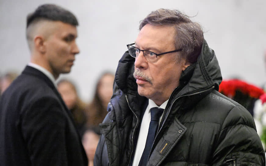 Адвокат Михаил Барщевский