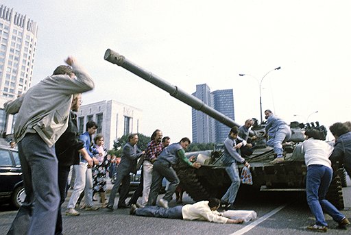 Так в августе 1991-го москвичи встретили танки