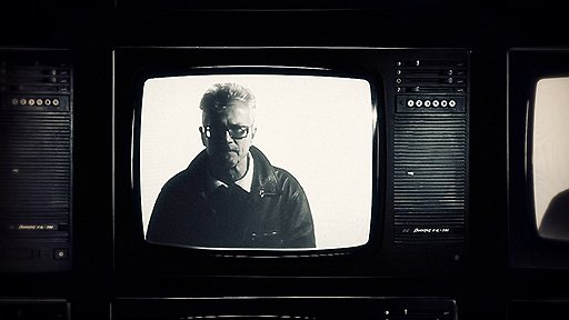 Эдуард Лимонов , писатель Статья 31 (о праве граждан собираться мирно, без оружия, проводить собрания, митинги и демонстрации, шествия и пикетирование).