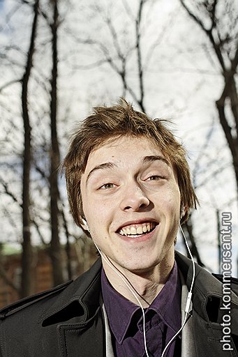 "Мораль у басни такова: иной ярлык сильнее льва!" Сергей Свистунов, 17 лет, Москва, поступает в ГИТИС первый раз Басня: Сергей Михалков "Лев и ярлык"