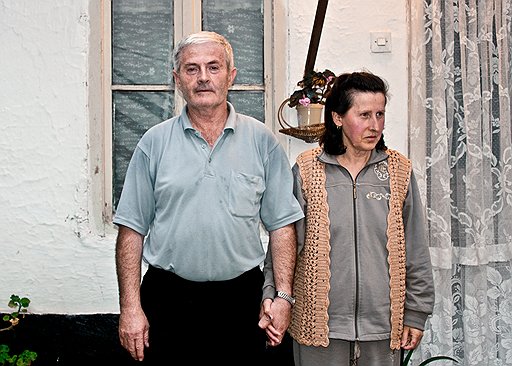 У Зорана Марковича и его жены Душицы дети в Белграде. Сами они пережили войну и уезжать не хотят