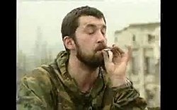 Это видео 2001 года до сих пор смотрят в интернете и продают на пиратских DVD-дисках
