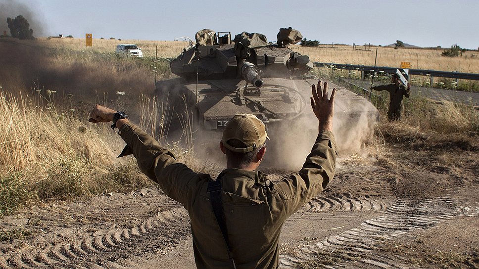 Гражданская война в Сирии докатилась до границы с Израилем. Солдаты ЦАХАЛ расставляют танки на Голанских высотах