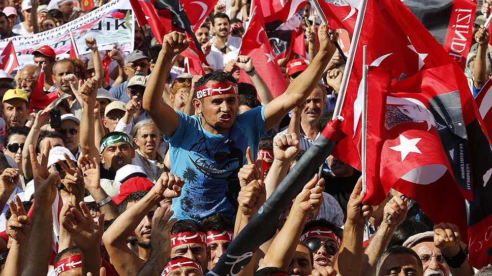 Турция казалась оазисом благополучия на неспокойном Ближнем Востоке. За пару недель бунта в Стамбуле это ощущение улетучилось 