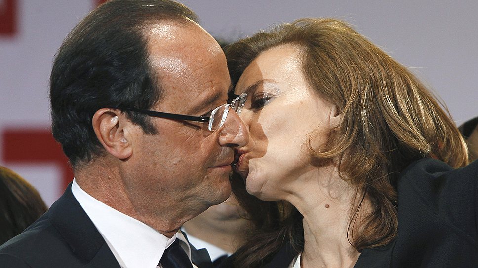 Один из первых президентских поцелуев Франсуа Олланда предназначался Валери Триервейлер: известная журналистка немало сделала для его избрания