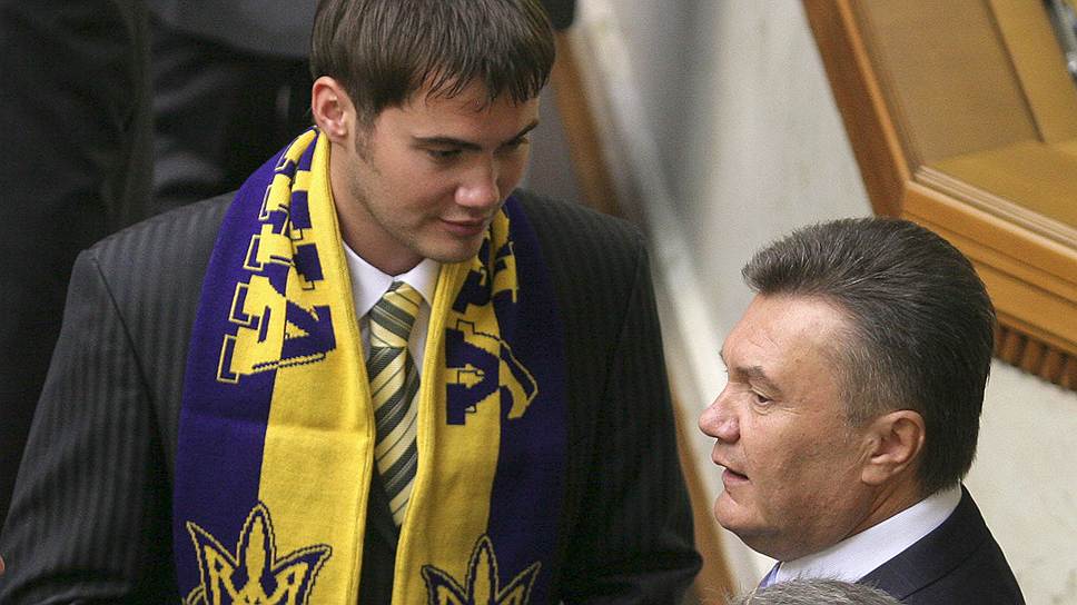 Политическую ответственность за страну несут уже два поколения Януковичей