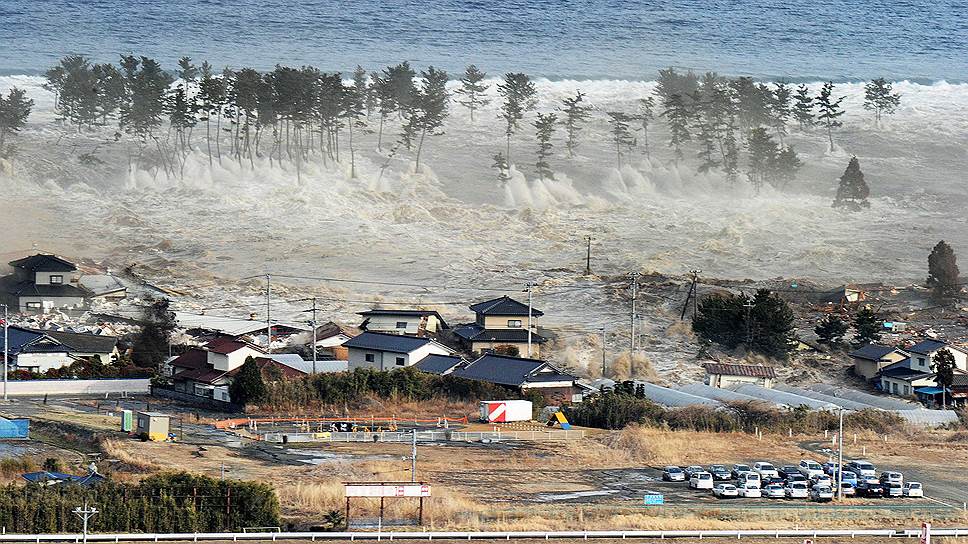 Так выглядит цунами. 11 марта 2011 года, побережье японской префектуры Мияги