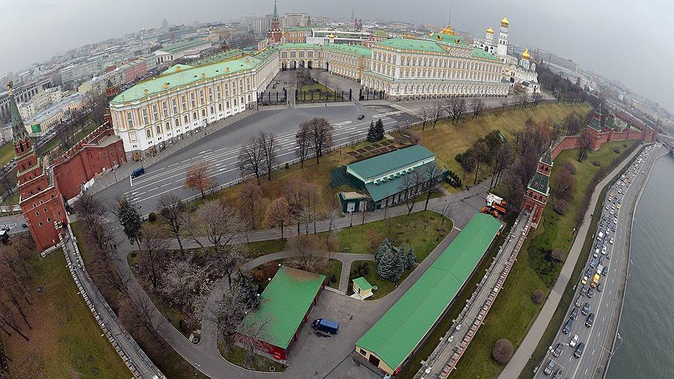 Мало кто видел Большой Кремлевский Дворец с такого ракурса 