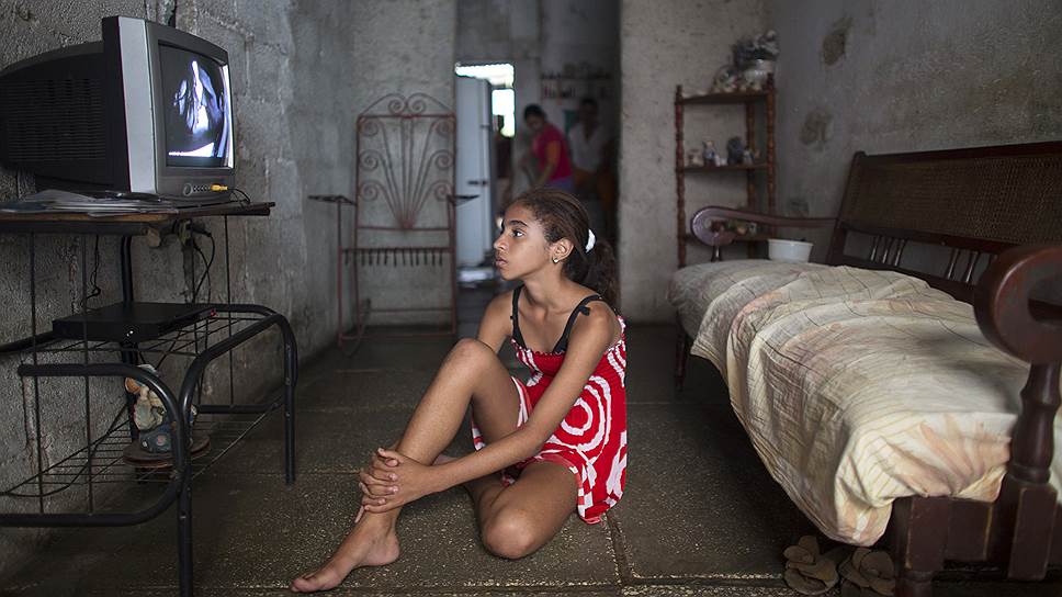 12-летняя Дженнифер Лопес. Несмотря на долгое противостояние с США, на Кубе любят звезд Голливуда