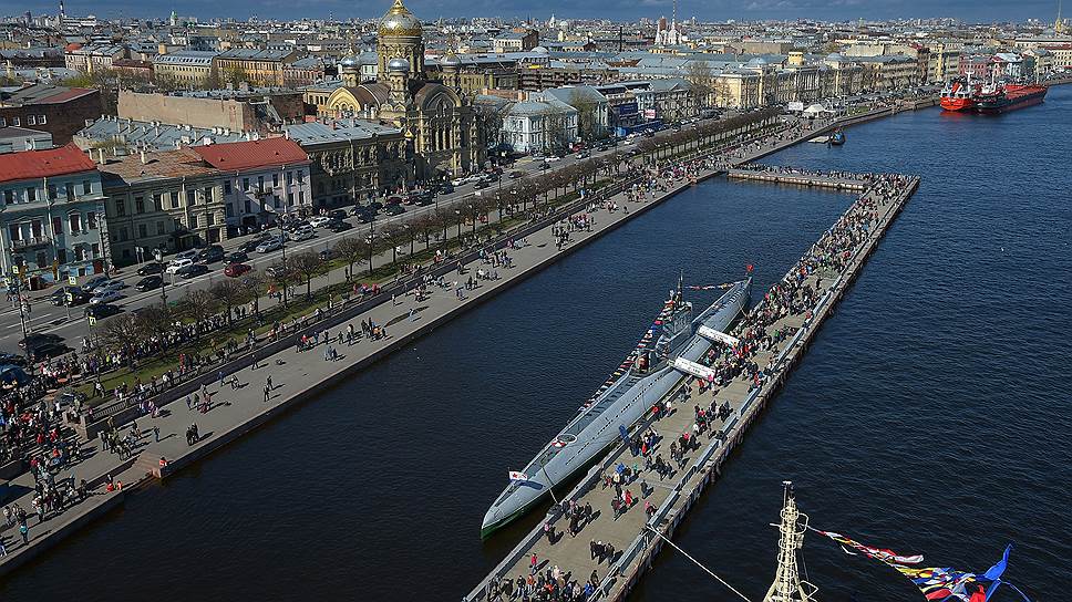 Сама подлодка-музей С-189 в фестивале не участвовала, но 20 тысяч посетителей не обделили вниманием и ее 
