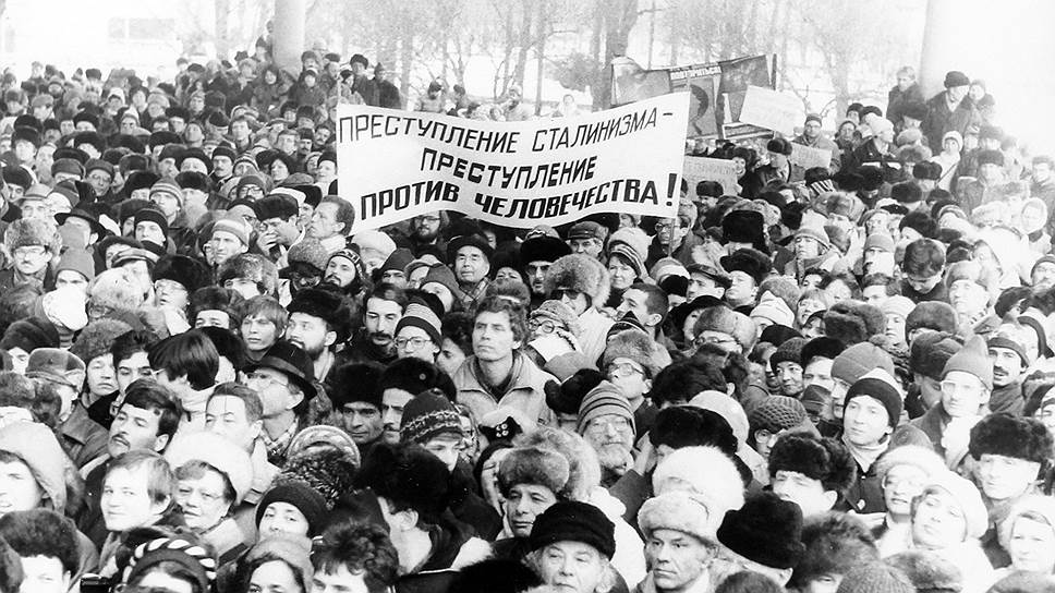 Леонид Максименков проследил, как трансформировалась за полвека идея мемориала жертвам репрессий