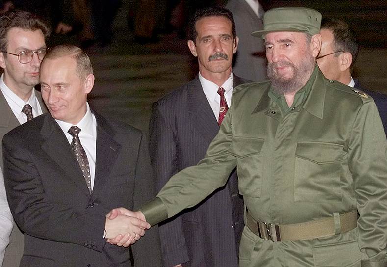 Владимир Путин первый раз приехал на Кубу в декабре 2000-го 
