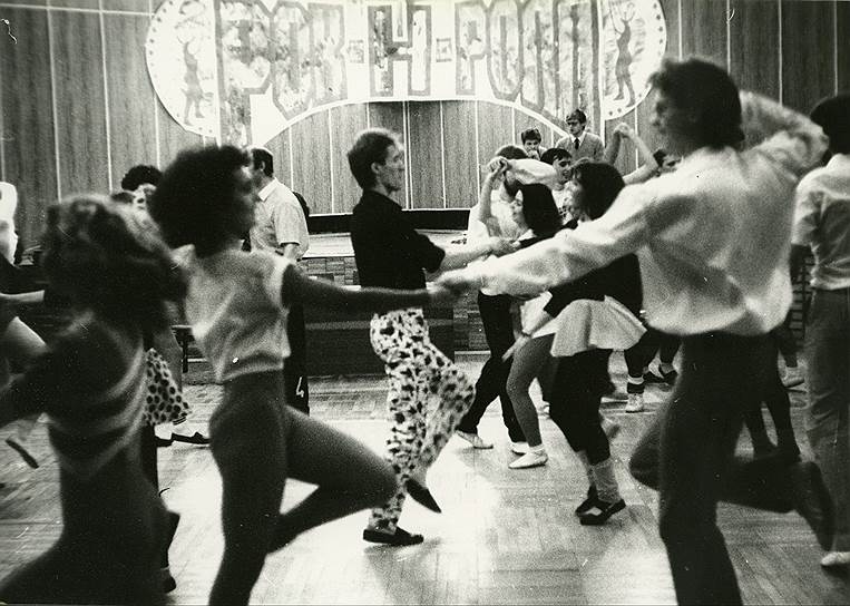 На первые рок-н-ролльные вечеринки в 80-х собиралась молодежь лучших вузов страны 