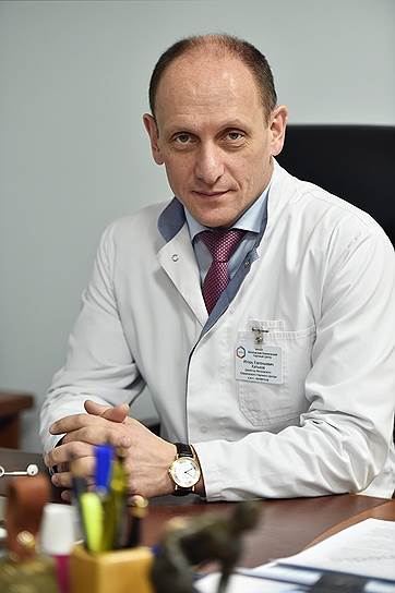 Хирург-онколог Игорь Хатьков убежден, что ранняя диагностика значительно увеличит продолжительность жизни  