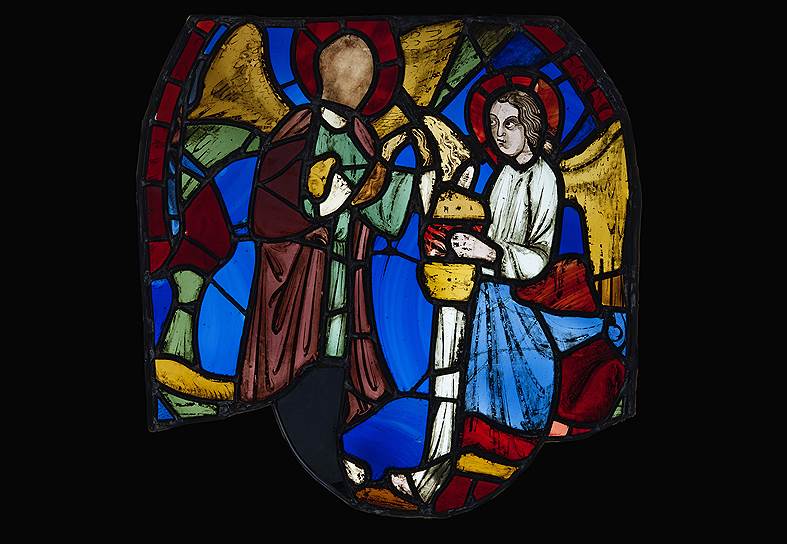 Витраж &quot;Два ангела с чашей&quot; (до 1248) — иллюстрация к книге Апокалипсиса 