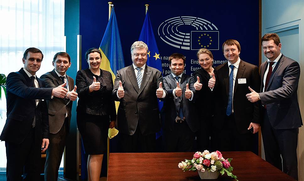 Желанный «безвизовый статус» с ЕС Украина получила на прошлой неделе 
