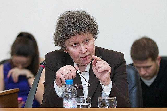 Любовь Писарькова, главный научный сотрудник Института российской истории РАН 
