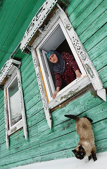 В деревне Алексеевской Рамешковского района Тверской области приезжие из Таджикистана уже составляют большую часть населения 