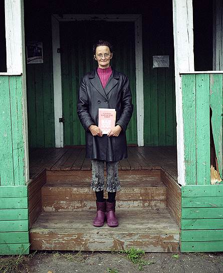 Библиотекарь Мария в деревне Ключевая Максатихинского района. Карелка 