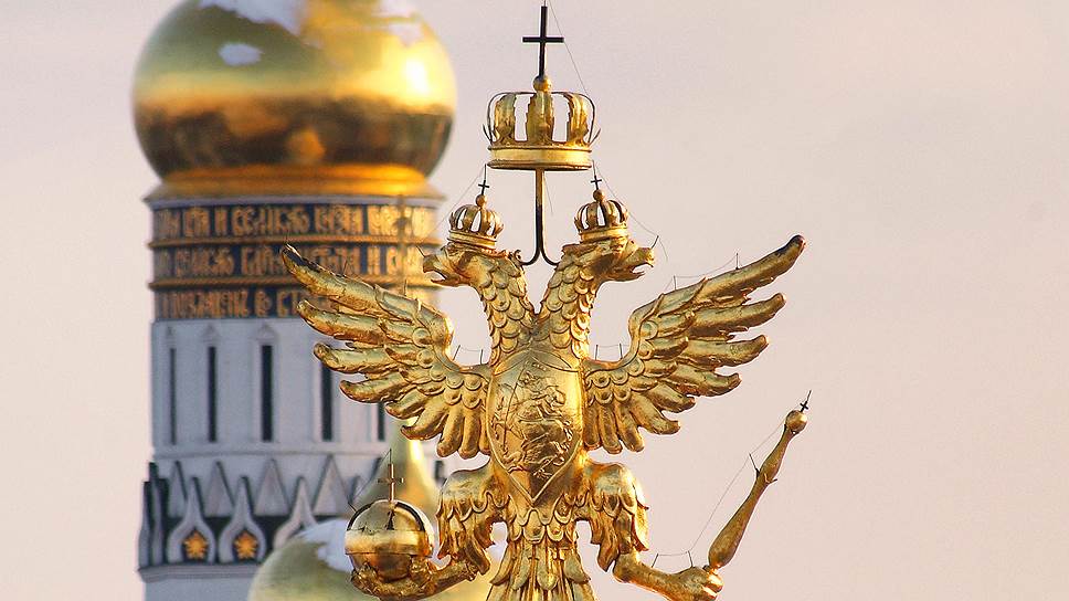 Как менялся герб России – двуглавый орел