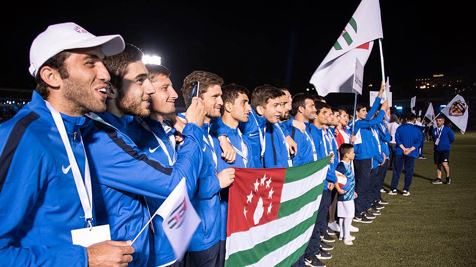 Сборная Абхазия осчастливила соотечественников, выиграв домашний чемпионат CONIFA в 2016-м