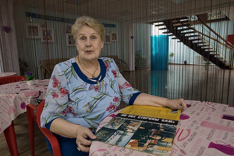 Лариса Садкова много лет работала на станции Лена Восточная. 40 лет назад «Огонек» писал о ней в репортаже о БАМе